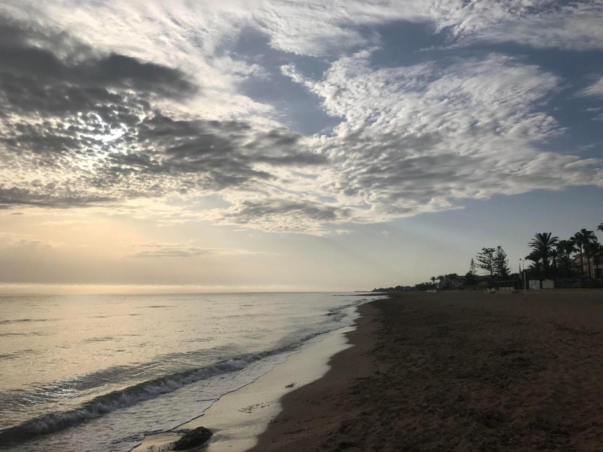 Castillo Playa By Edeal Homes Denia Ngoại thất bức ảnh