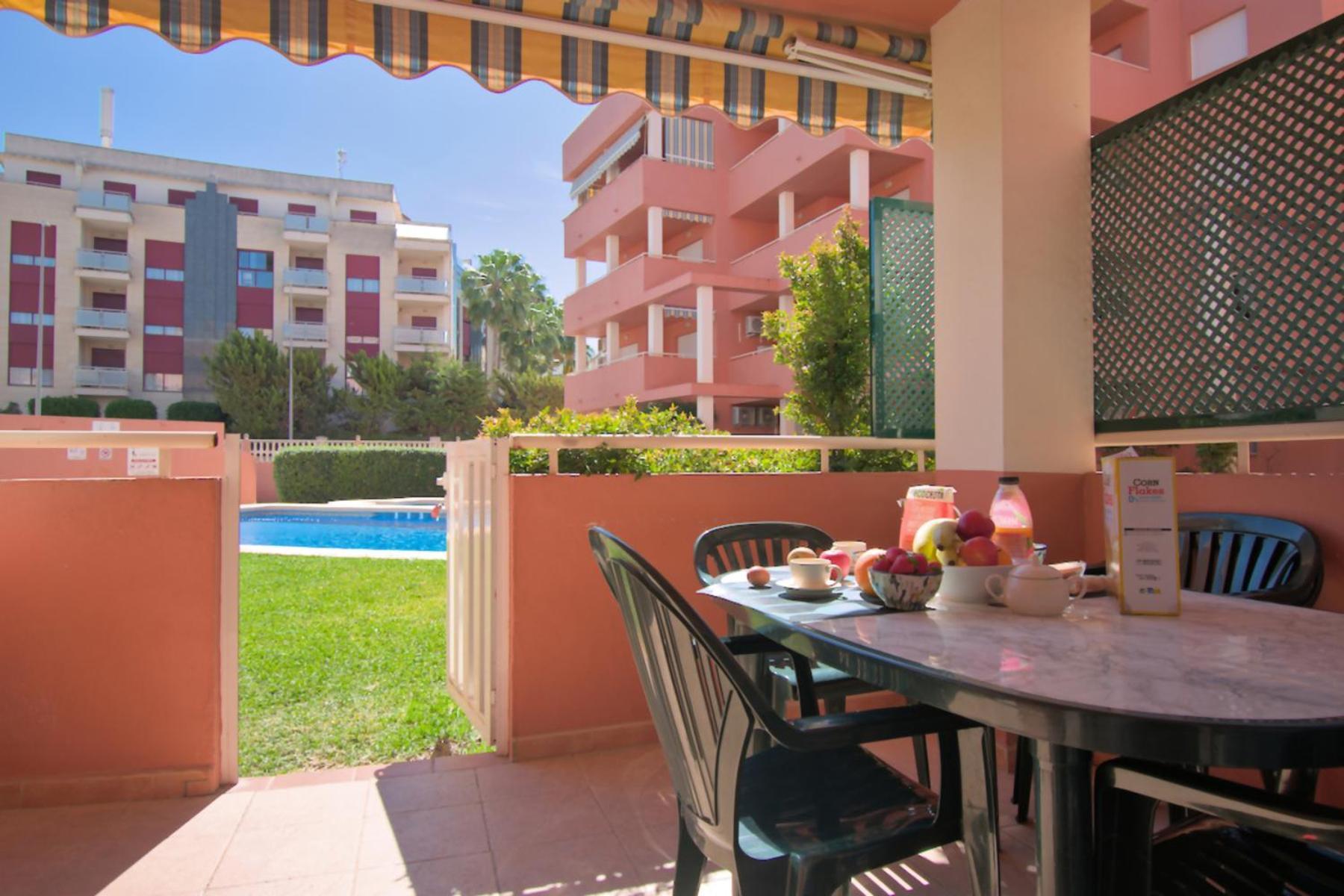 Castillo Playa By Edeal Homes Denia Ngoại thất bức ảnh
